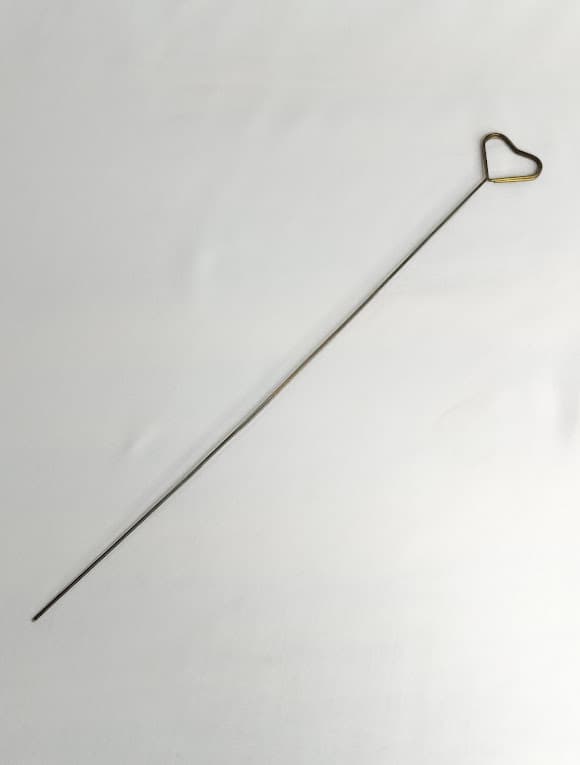 Stick Holder Emas Love – 1