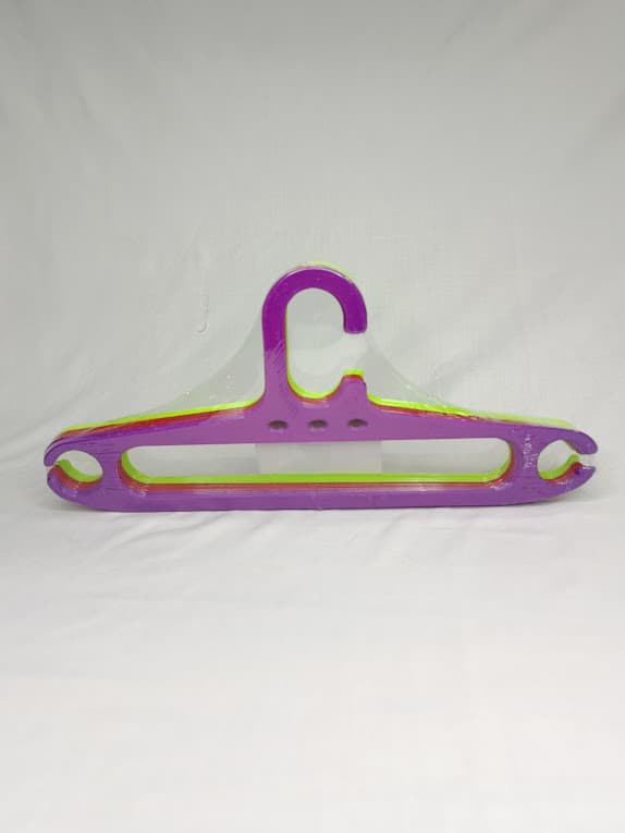 Gantungan Baju LD Warna – 1