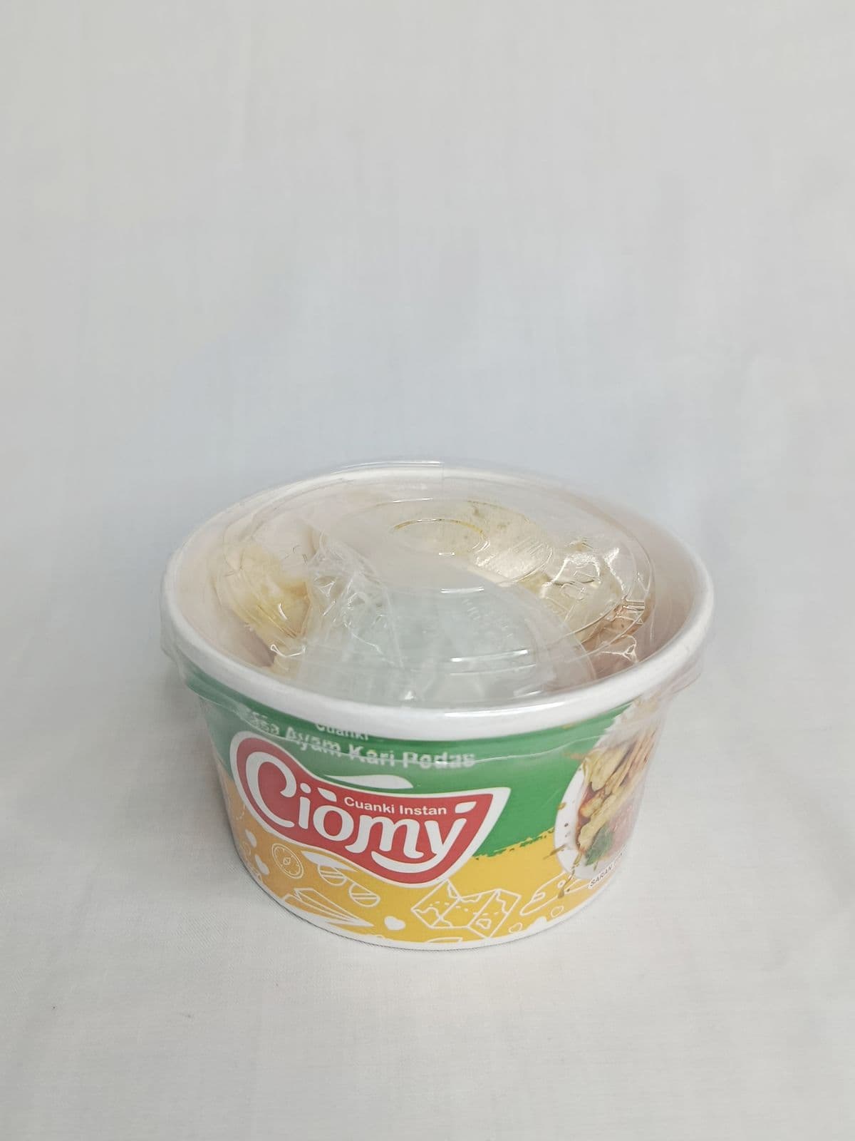 Ciomy Cuanki Rasa Ayam Kari Pedas Cup 70 gr – 1
