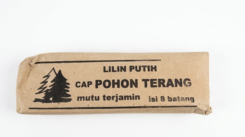 Lilin Putih Cap Pohon Terang Mutu Terjamin – 1