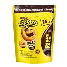 Nyam Nyam Sandwich Cokelat Share Pack 140 gr – 1