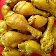 Daging Ayam Paha Bawah Bumbu Kuning 250 gr – 1