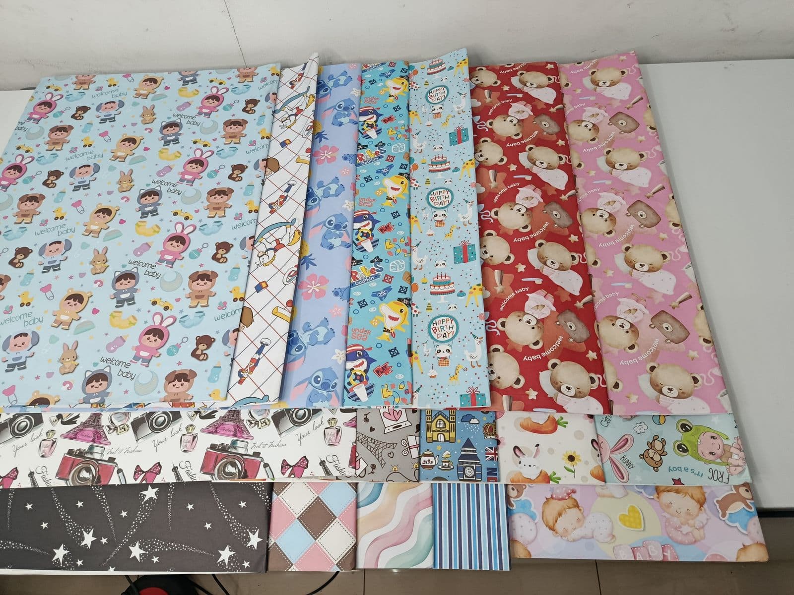 Kertas Kado Jumbo – 1