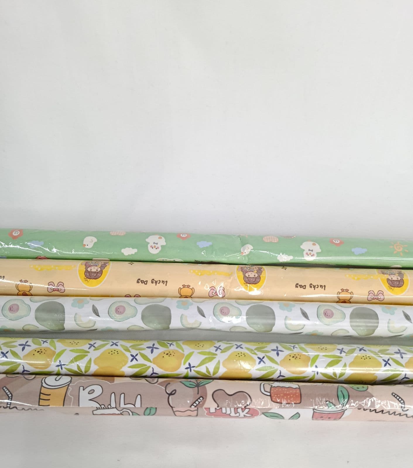 Kertas Kado Fancy – 1