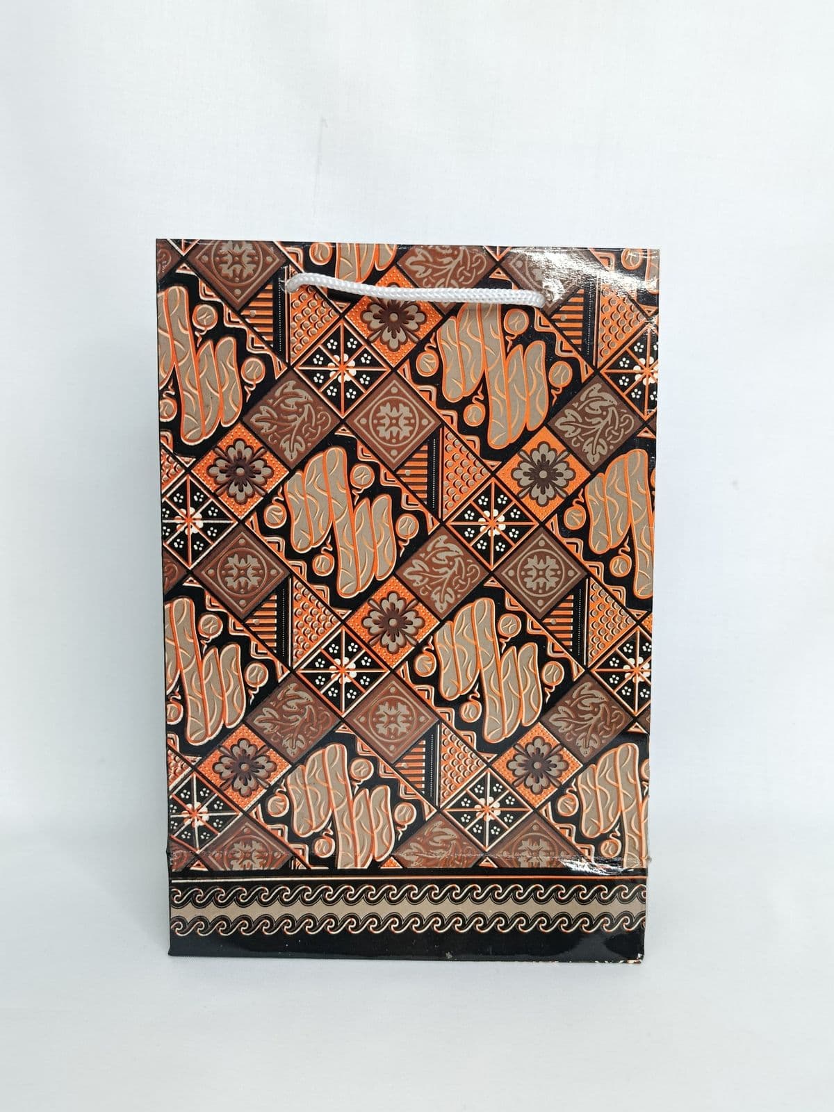 Tas Kertas Tali Motif Batik – 1
