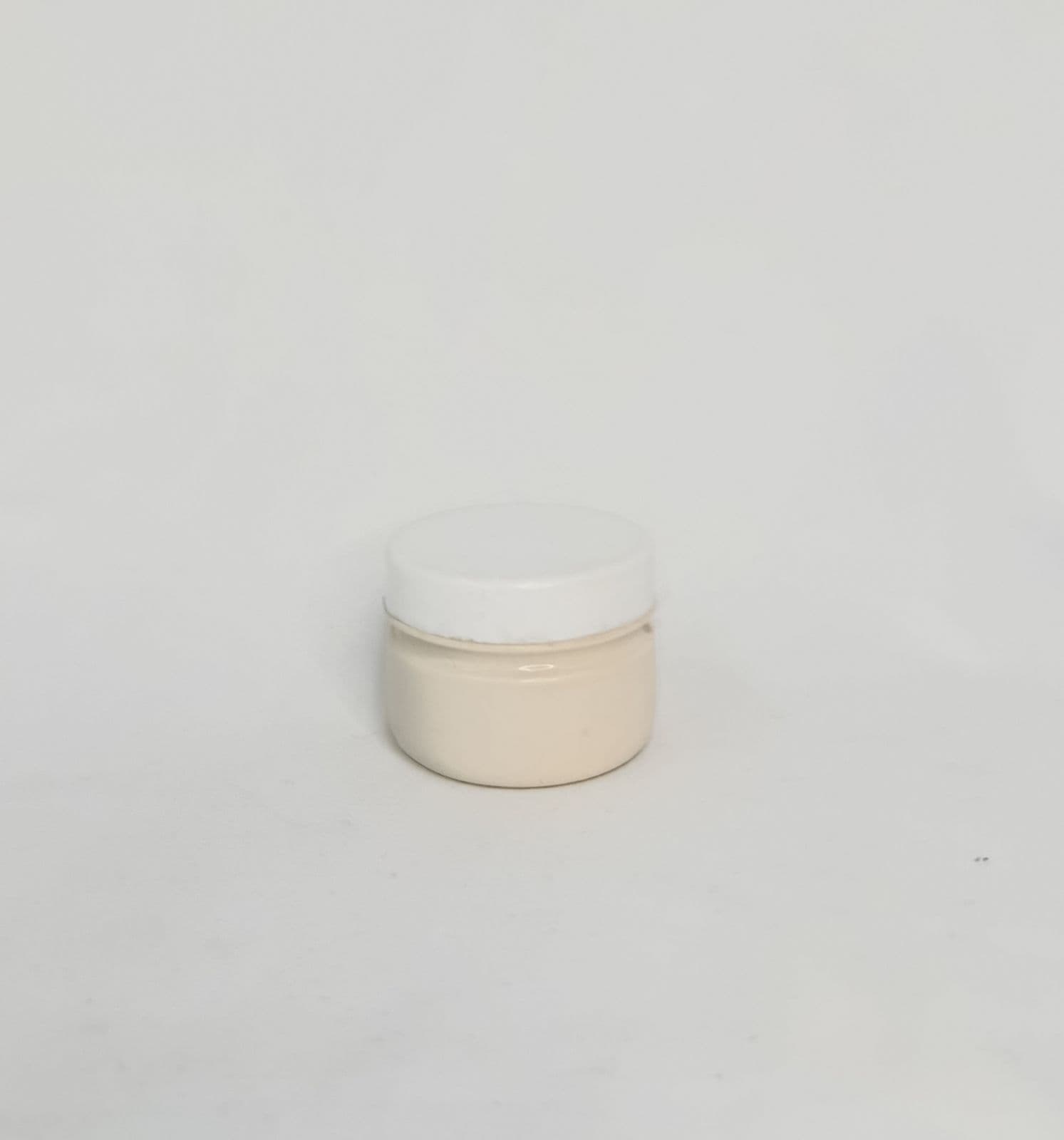 Compound Pengkilap cat – 1