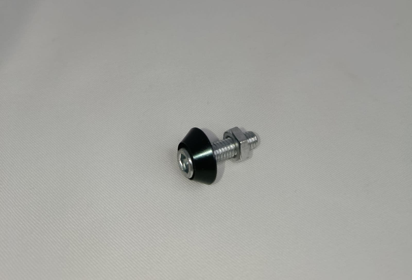 Baut L Plus Monel Hitam – 1